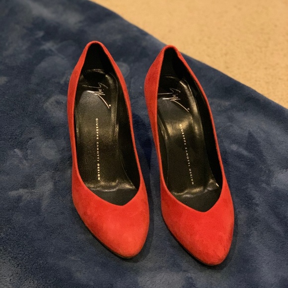 guiseppe zanoti Shoes - Guiseppe Zanotti red suede heels like new